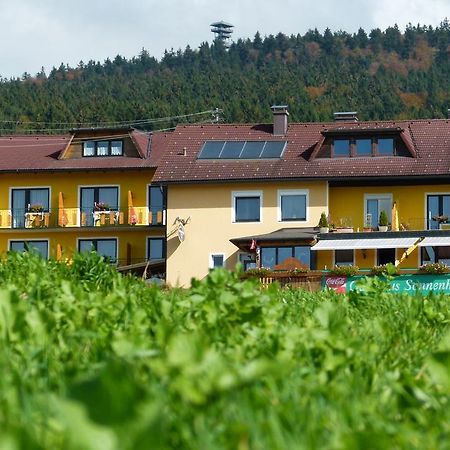 Landhotel Sonnenhof Motorradkrauk Ульрихсберг Экстерьер фото